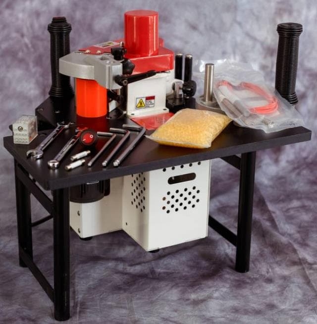 Ручной кромкооблицовочный станок KROM 750