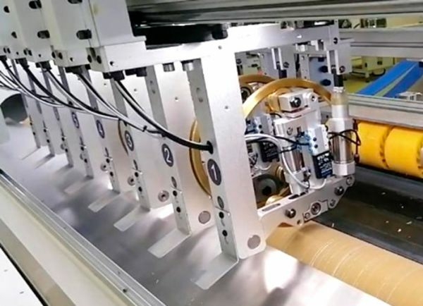 Резательно-рилёвочный станок KDT WG8C3H