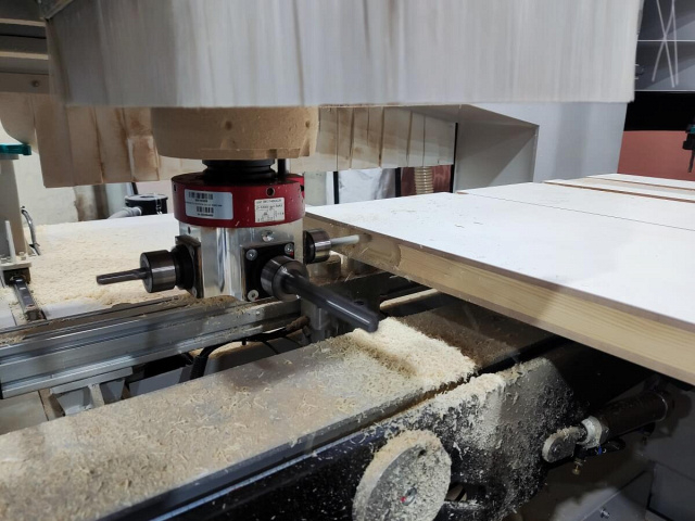 Универсальные обрабатывающие центры с ЧПУ Beaver UNIVERSAL-L TPA