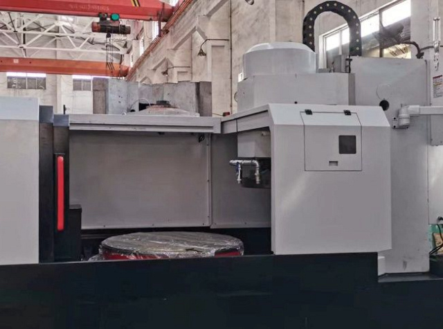 Плоскошлифовальные станки с круглым столом Univeq USRV