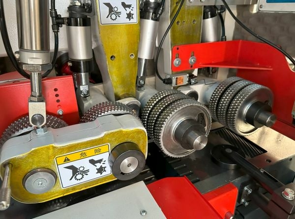 Четырехсторонние станки JANGJA серии EM