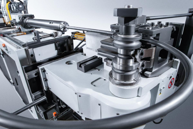 Автоматический трубогибочный станок с ЧПУ IRONMAC IB-CNC IB75CNC-2A-1S