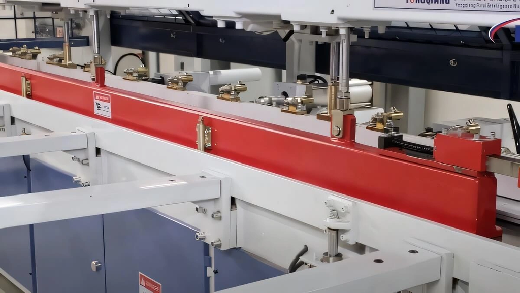 Автоматические прессы для сращивания по длине PSK 3100А (6000A)