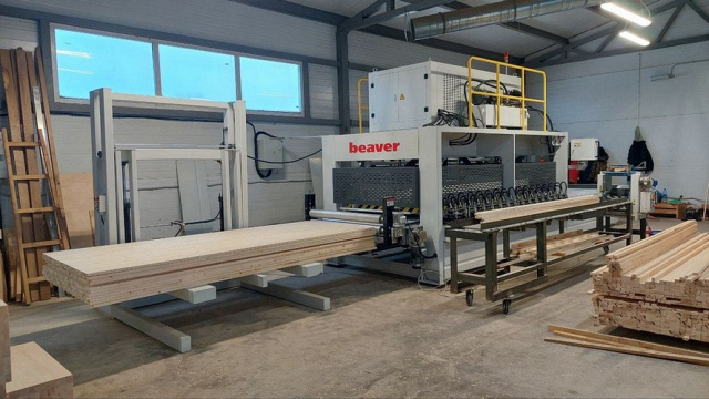 Пресс для склейки щита с ТВЧ-генератором Beaver HF-3 HF-3