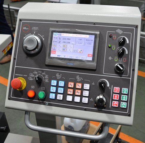 Плоскошлифовальный станок Spitzen SSG-2050AH