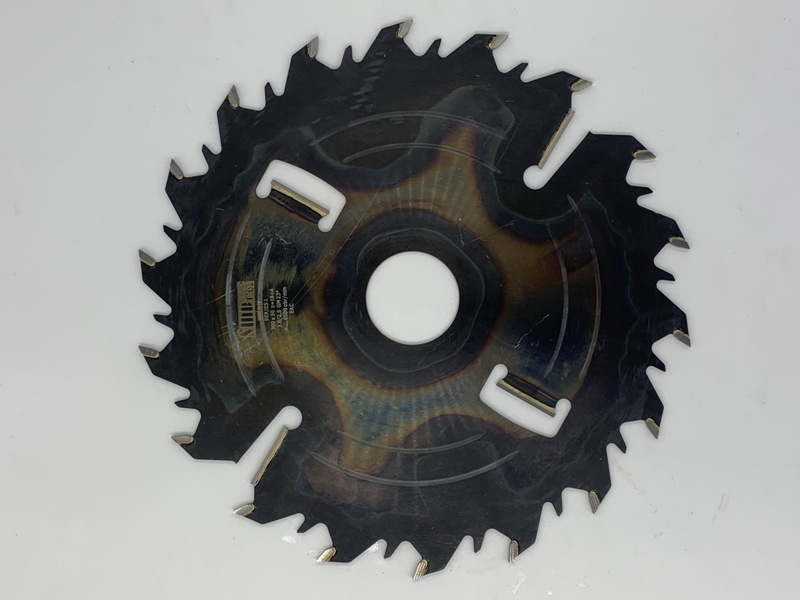 Пила дисковая  300 x 50 x 3,8/2,5 Z = 18 + 4 PI-130 SMD Series 1