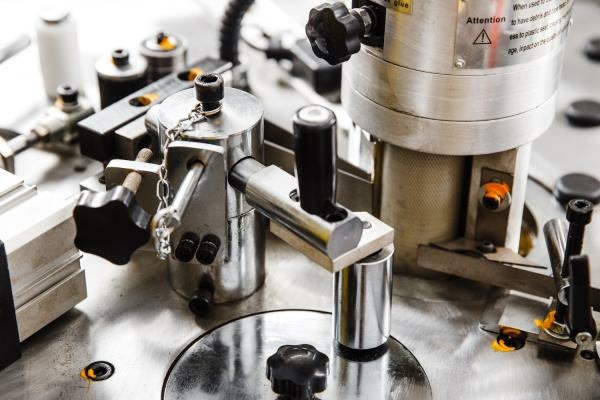 Кромкооблицовочный станок Krom PROFI PLUS 2.0