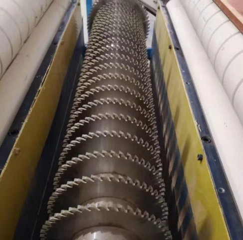 Многопильный станок для плит QUADRO MRS-1300-ХD3