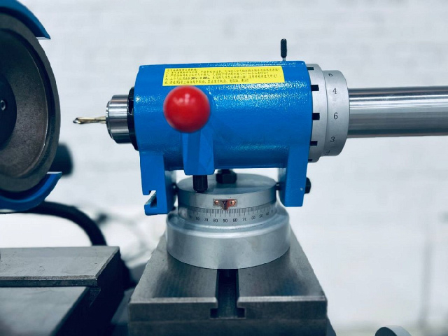 Станок для заточки концевых фрез IRONMAC M 115