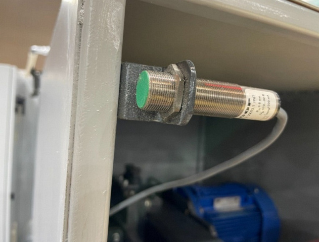 Станок для выборки чашек в строительном брусе IRONMAC BLOX 4x4-250 (250x250)