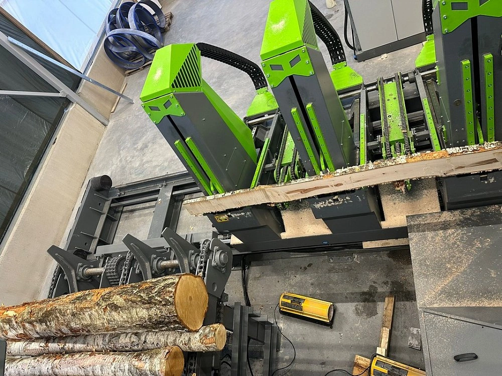 Вертикальная широколенточная пилорама MEBOR VTZ-1600 PLUS