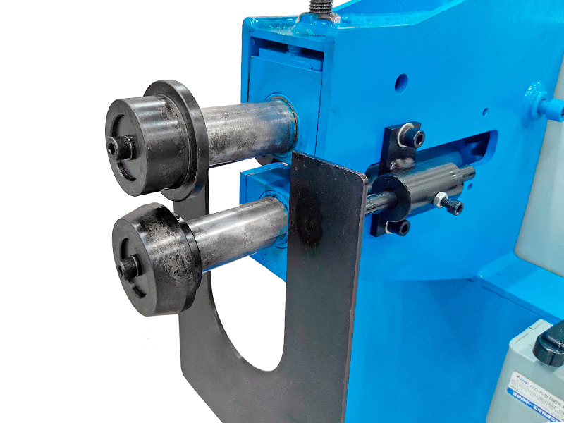 Зиг-машина с электроприводом LX15