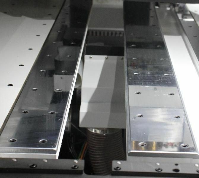 Автоматический сверлильно-присадочный станок с чпу WoodTec HBM 621L