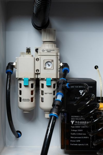 Сверлильно-присадочный центр KDT KN-3019V