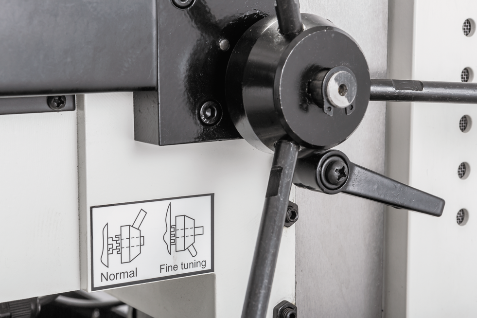 Настольный токарно-фрезерный станок по металлу JET BD-10DMA (50000960M)