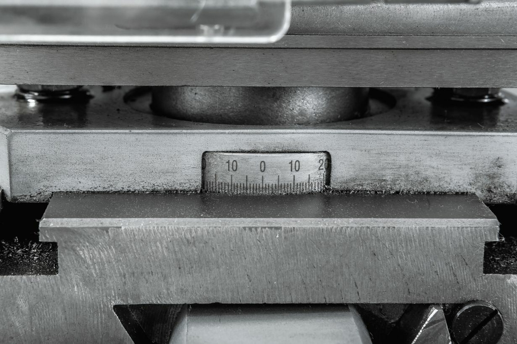 Токарный настольный станок по металлу Jet BD-12G (50000913M)