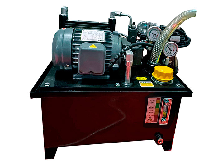 Токарный станок CK560/2000 с плоской станиной с ЧПУ Siemens 808D