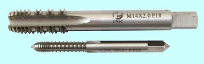 Метчик М 8,0х1,0 м/р.Р18 с шахматным шагом "CNIC"