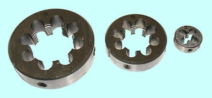 Плашка Трубная цилиндрическая   G   1/8", 28 ниток/дюйм, dнар.30мм, 9ХС левая "CNIC"