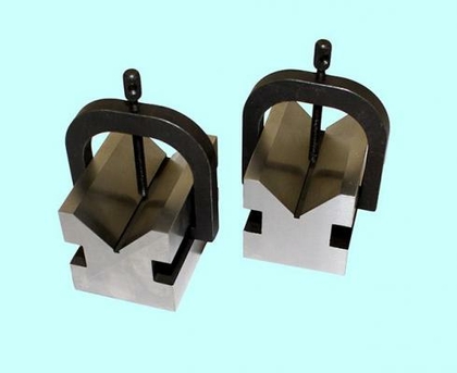 Призмы поверочные и разметочные  75х 55 х55мм тип П1-1 кл.точн.1 (к-т из 2-х шт) "CNIC" (DS2V-02)