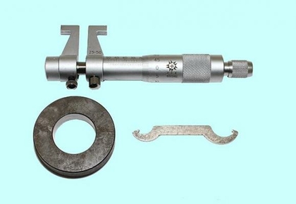 Микрометр Для внутренних измерений 25-50 мм (0,01) тв. сплавные измерительные поверхности (452-110) "TLX"