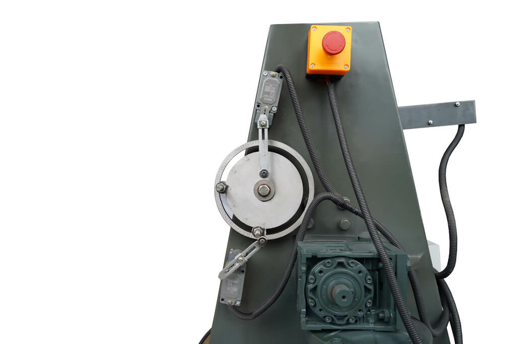 Электромеханический листогиб Metal Master MEF 2015