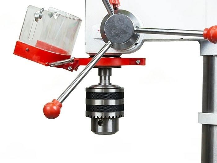 Вертикально-сверлильный станок B20 (220v)