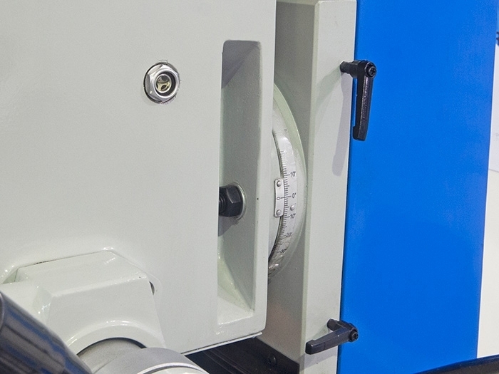 Настольный сверлильно-фрезерный станок DM45