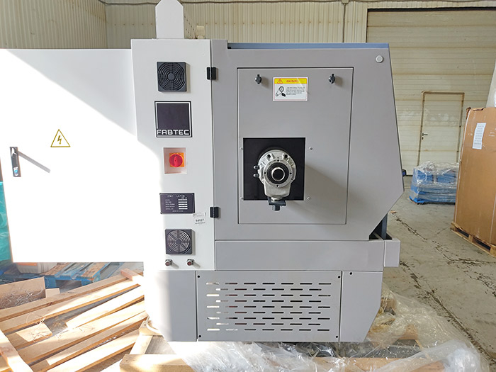 Токарный станок CK6136/750 с плоской станиной с ЧПУ Siemens 808D