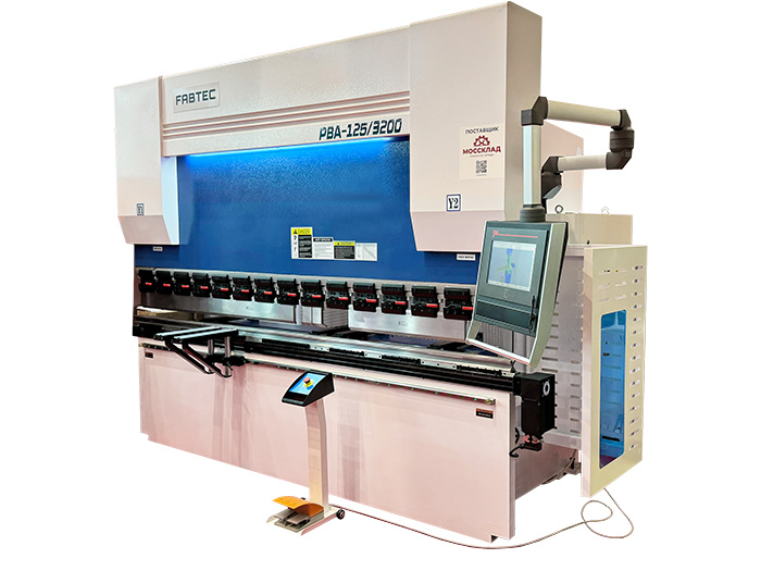 Вертикальный листогибочный пресс CNC-PBA 125х3200 с контроллером ESA630