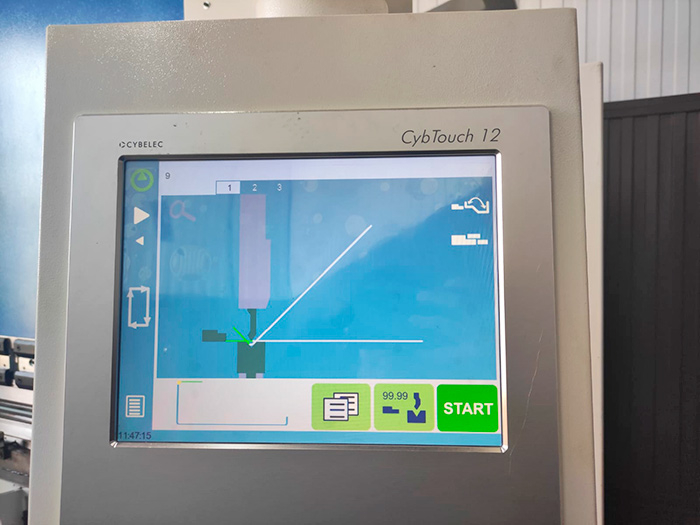 Гидравлический вертикально-гибочный пресс COMPACT-31100