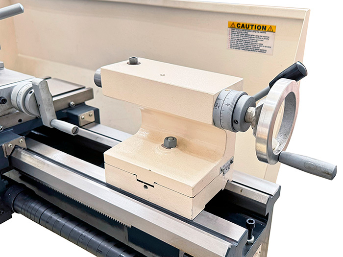 Токарный станок FML 280х700 V с плавной регулировкой скорости