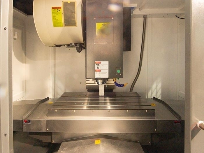 Фрезерный центр VMC1060