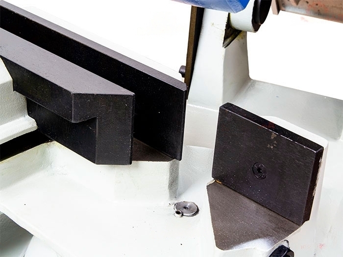 Отрезная маятниковая пила по металлу TV-350