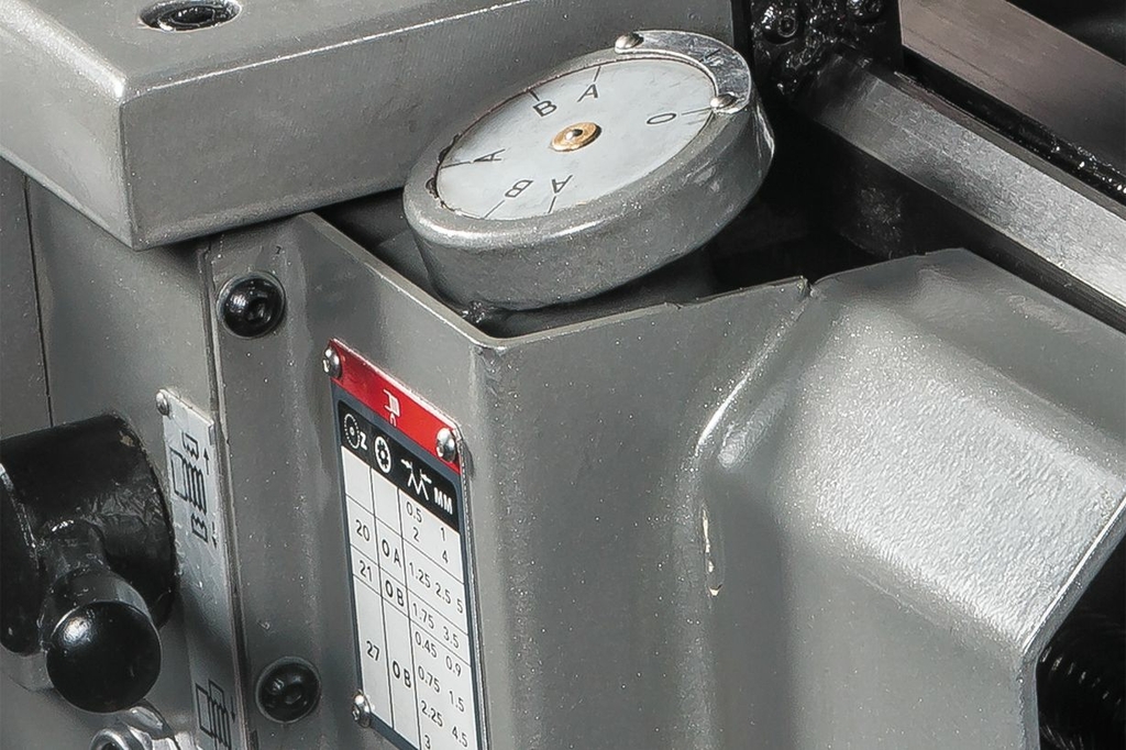 Токарно-винторезный станок Jet GHB-1340A DRO (50000710T)