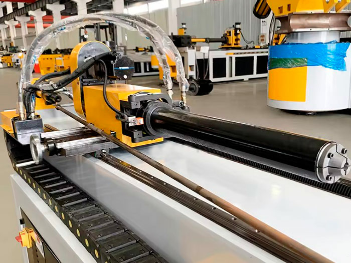 Автоматический трубогибочный станок с ЧПУ DW63CNC