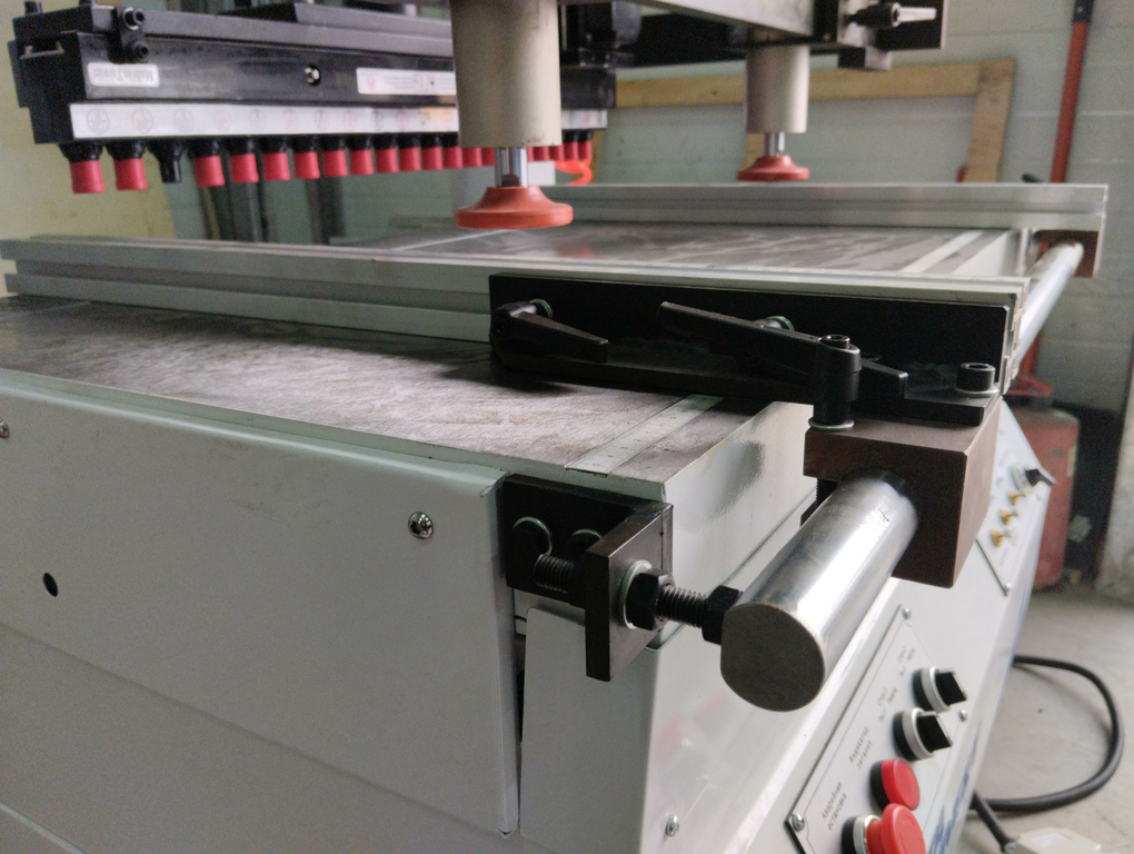 Сверлильно-присадочный станок DELTAMACHINERY DM ProLine 21W