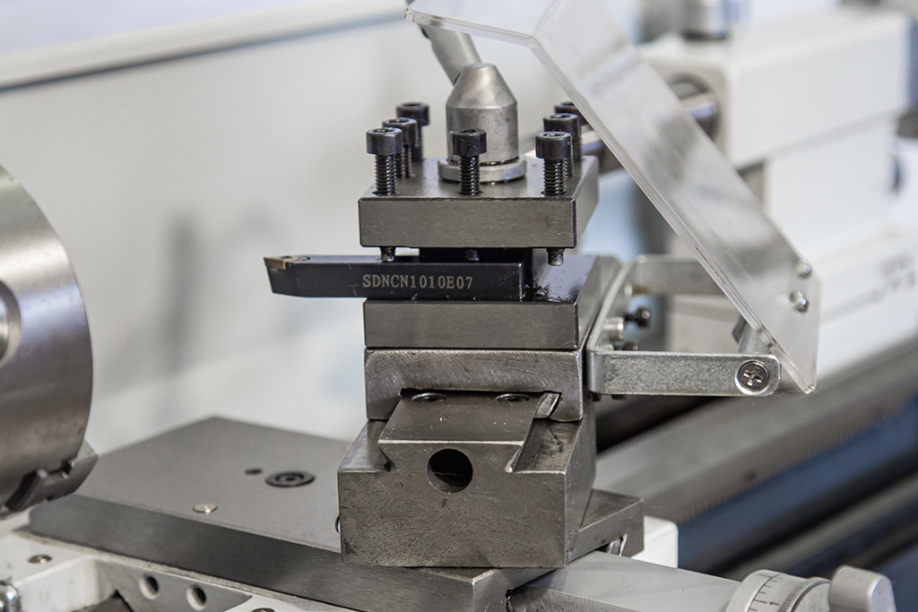 Станок токарный MetalMaster MML 2140V