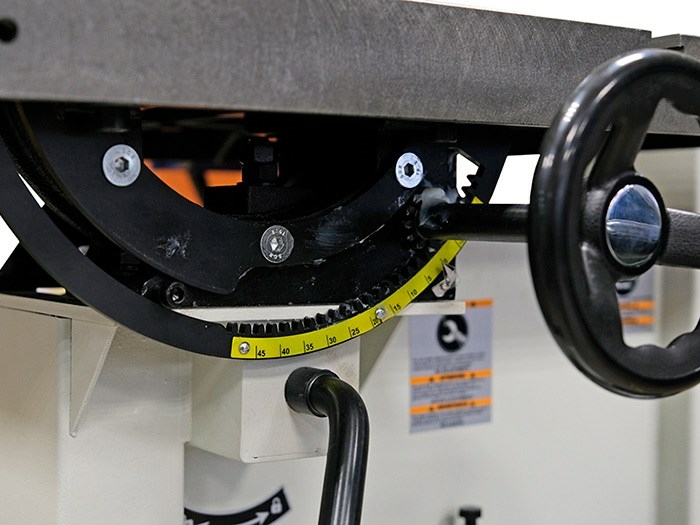 Профессиональный ленточнопильный станок 10-326