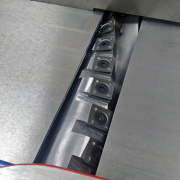 Фуговальный станок с Helical валом BELMASH J150/730AH (S214A)