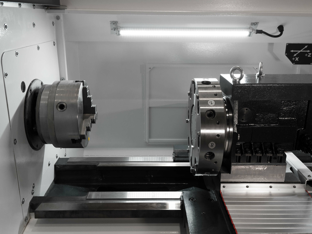 Токарный станок с ЧПУ ТС1625Ф3/2000