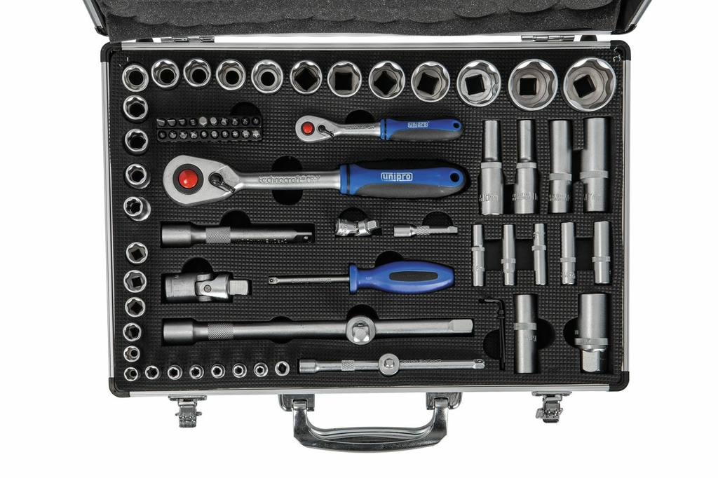 Автомобильный набор на 75 предметов UNIPRO (20001U)