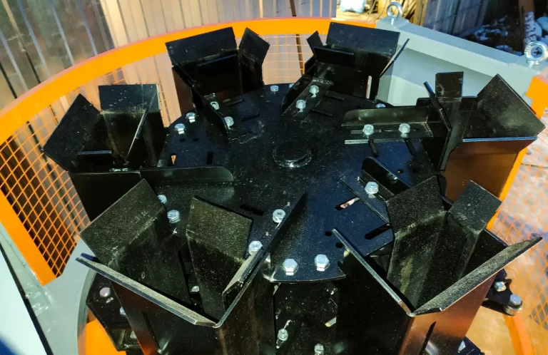 Карусельный автомат - Шашкорез Урал 6К