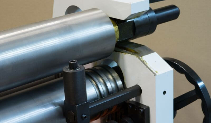 Станок вальцовочный электромеханический Stalex ESR-1550x3.5 (391106)