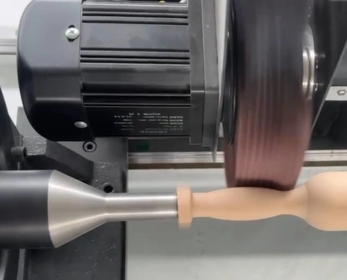 Токарный станок с ЧПУ по дереву ISM 12D2