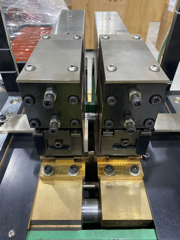 Аппарат для сварки ленточных пил IRONMAC DR-IV-54