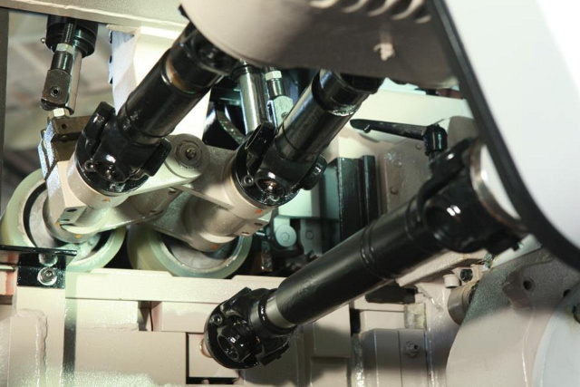 Четырехсторонний продольно-фрезерный станок QUADRO 723 AS