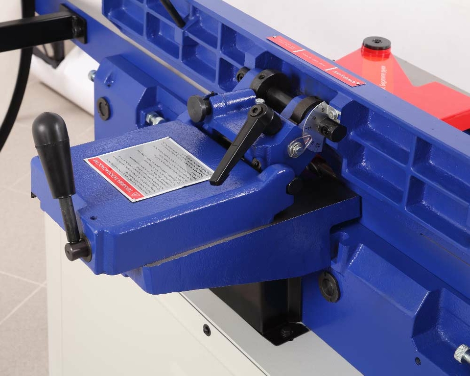 Фуговальный станок BELMASH J200/1900AR 380V (S173A)