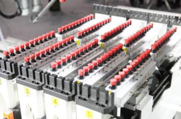 Сверлильно-присадочный станок с ЧПУ Nanxing NDC642A