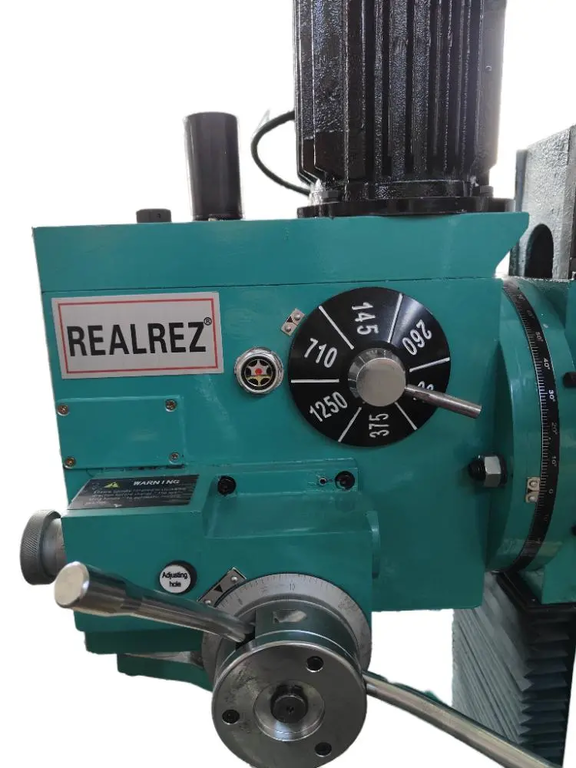 Сверлильно-фрезерный станок  REALREZ ZX7045